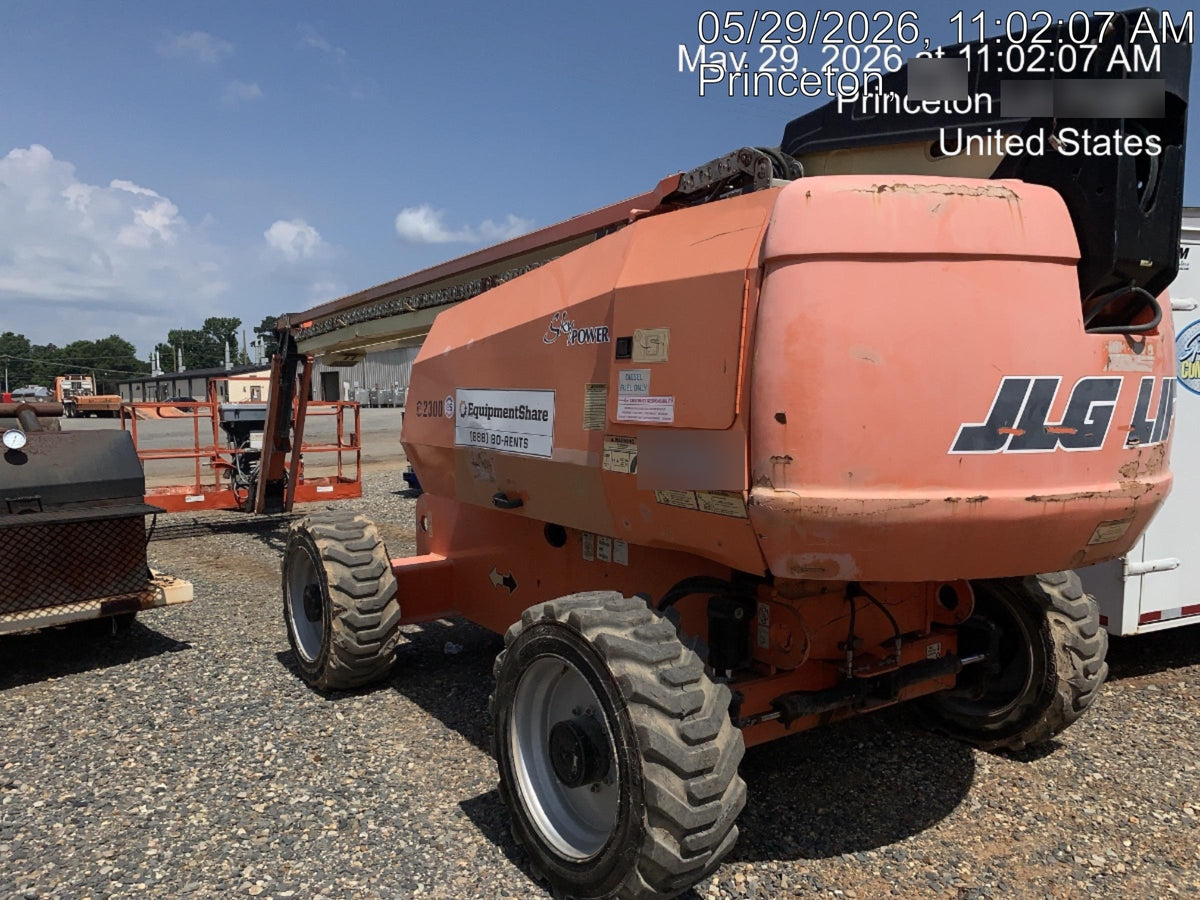 2016 JLG 660SJ