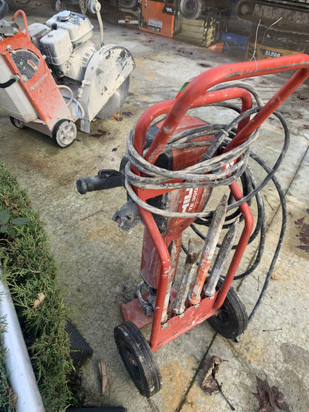 2019 HILTI TE 3000-AVR