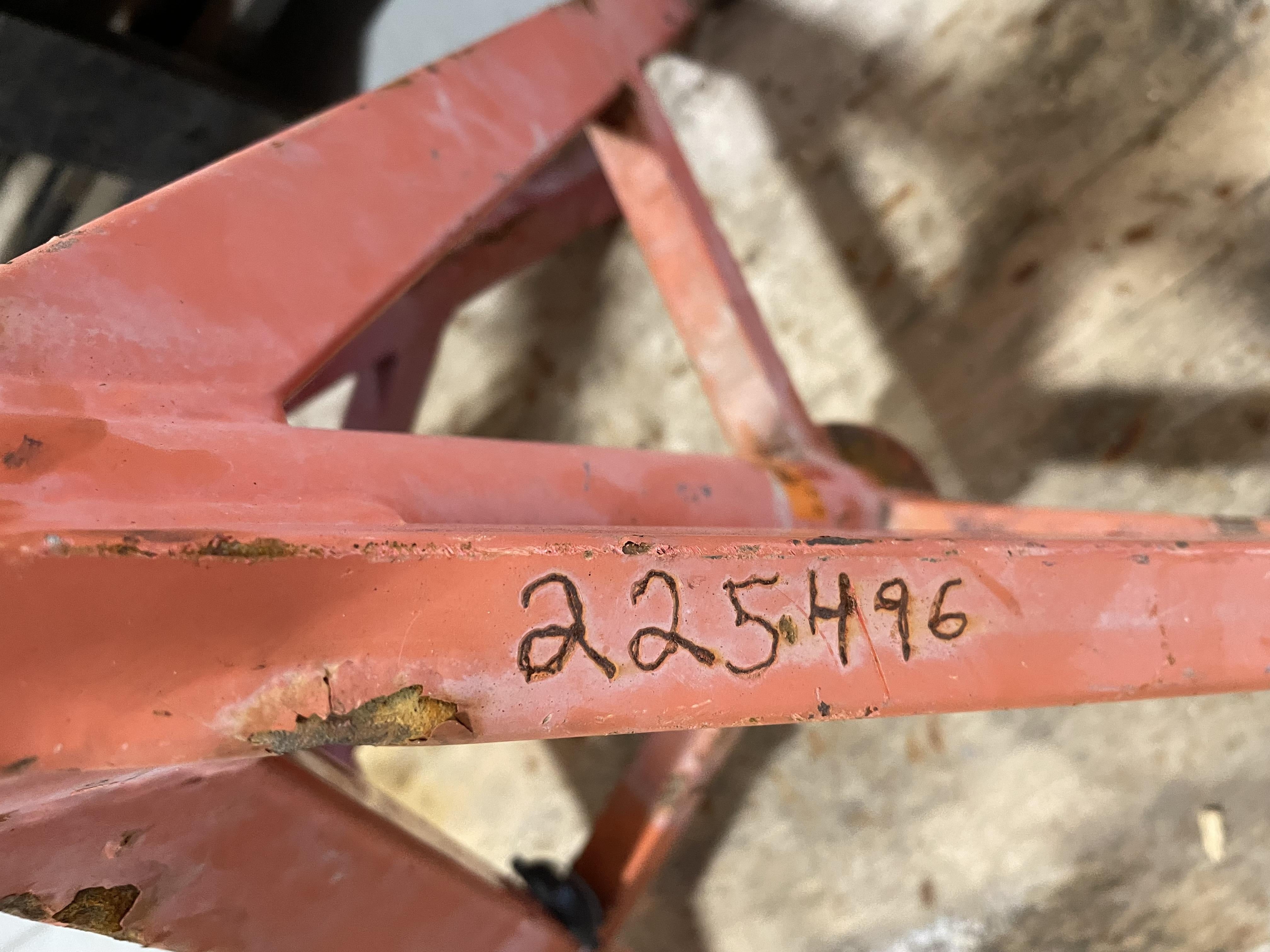 2022 B&B PIPE 4100E