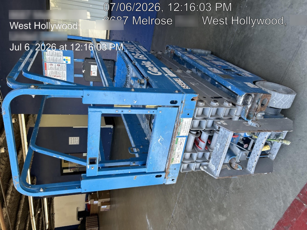2019 Genie GS-1930 Half Height Swing Gate, 800W Inverter