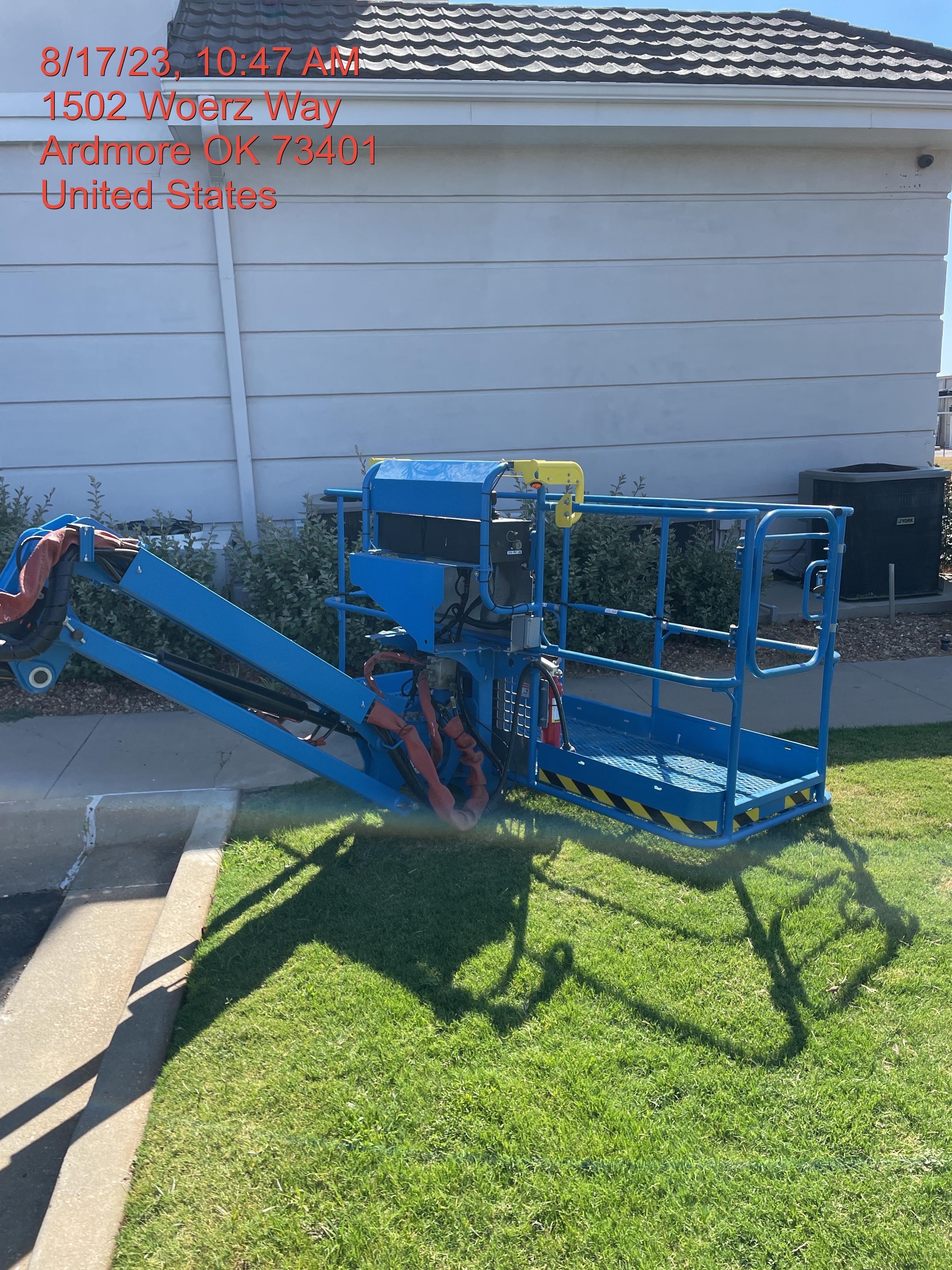 2023 GENIE S-85 XC
