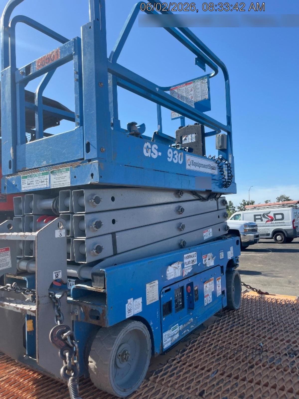 2019 Genie GS-1930 Half Height Swing Gate, 800W Inverter
