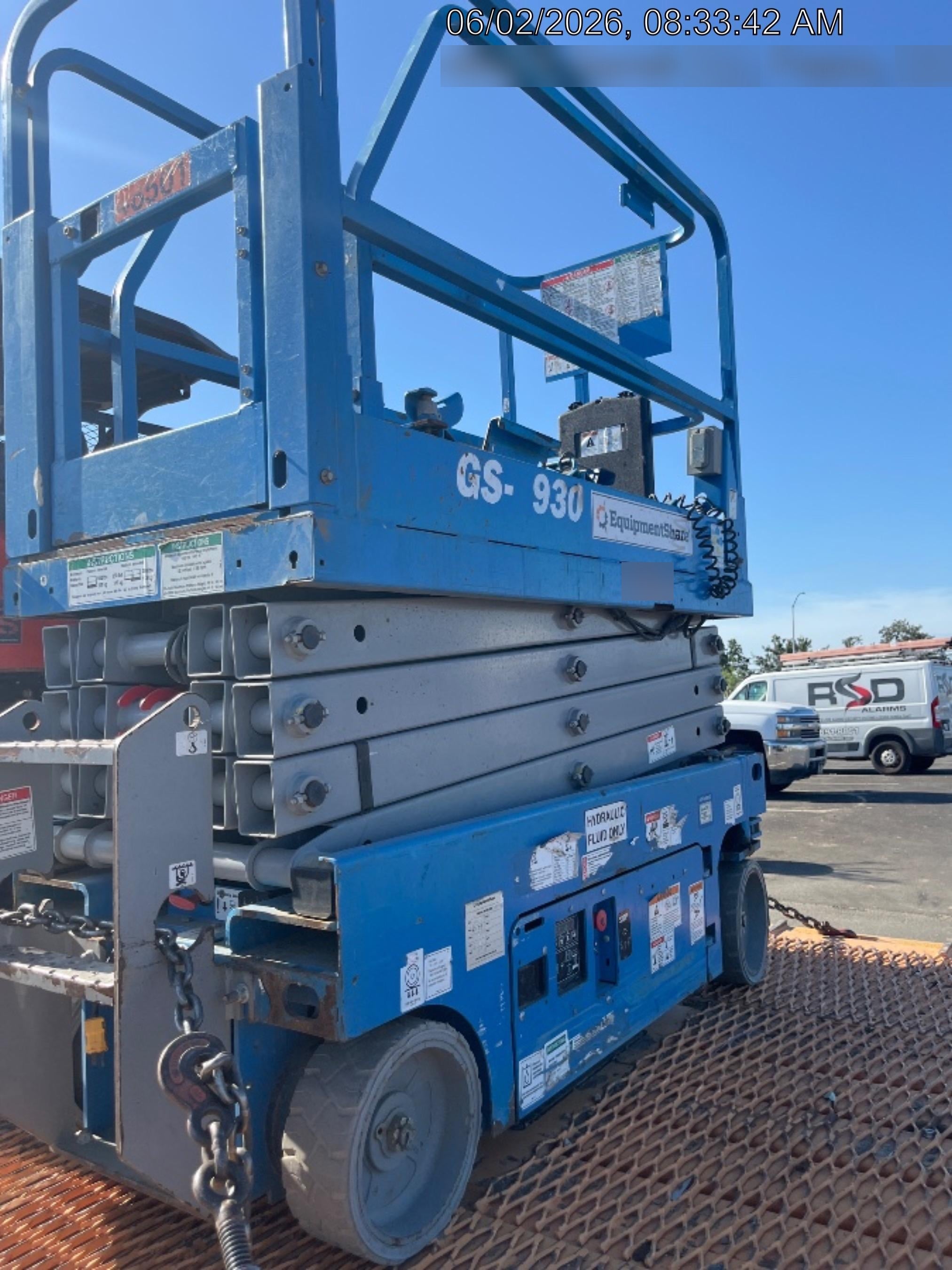 2019 Genie GS-1930 Half Height Swing Gate, 800W Inverter