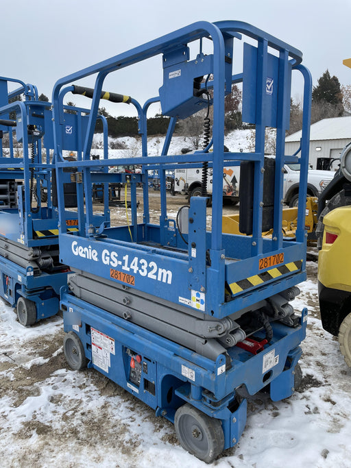2022 GENIE GS-1432