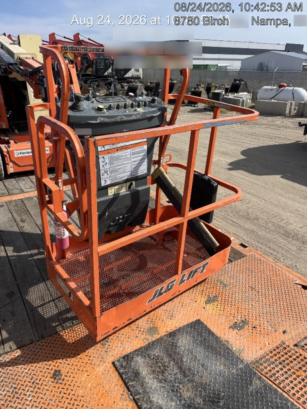 2019 JLG E300AJP