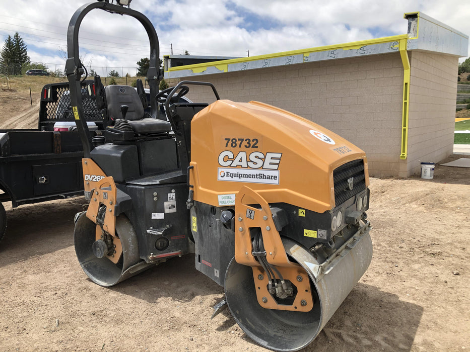 2020 CASE DV26CD