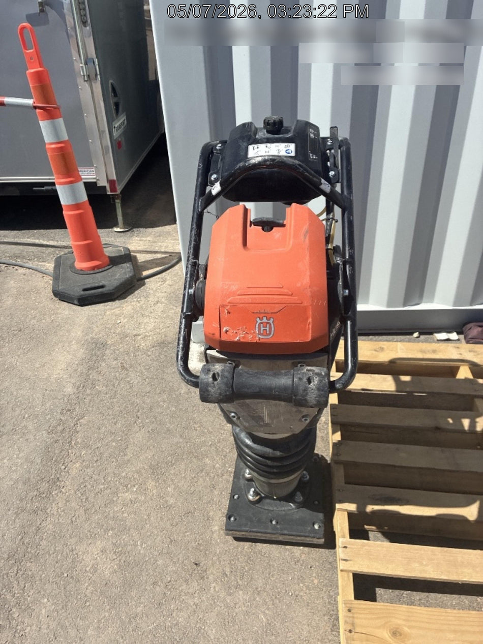 2025 HUSQVARNA LT6005