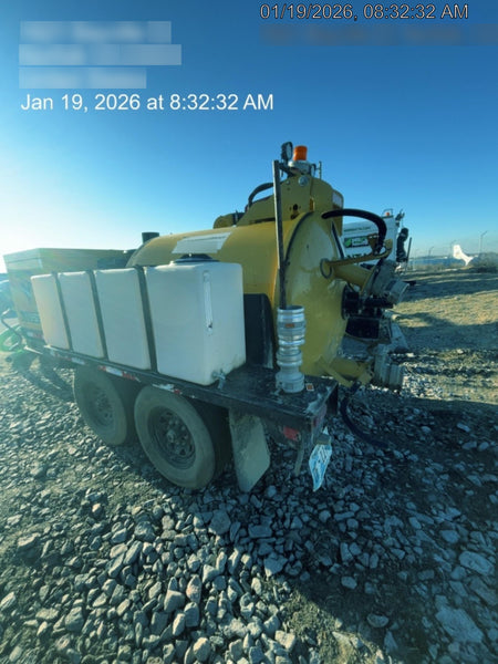 2021 Vac-Tron LP573XDT T4 Koehler Diesel Engine, 500 Gallon Debris Tank, x2 100 Gallon Water Tanks