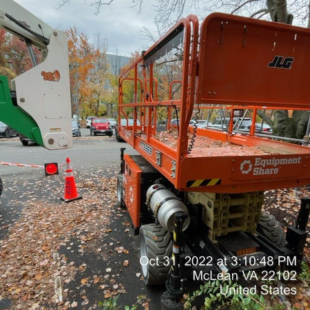 2022 JLG RT3369