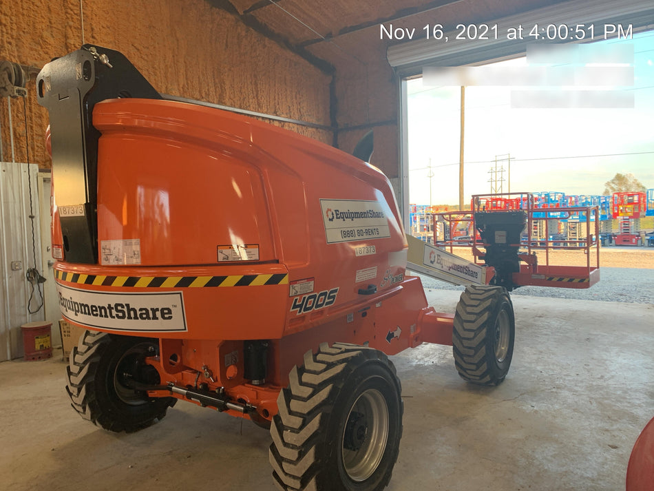 2021 JLG 400S