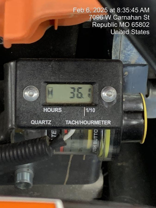 2024 HUSQVARNA LT6005