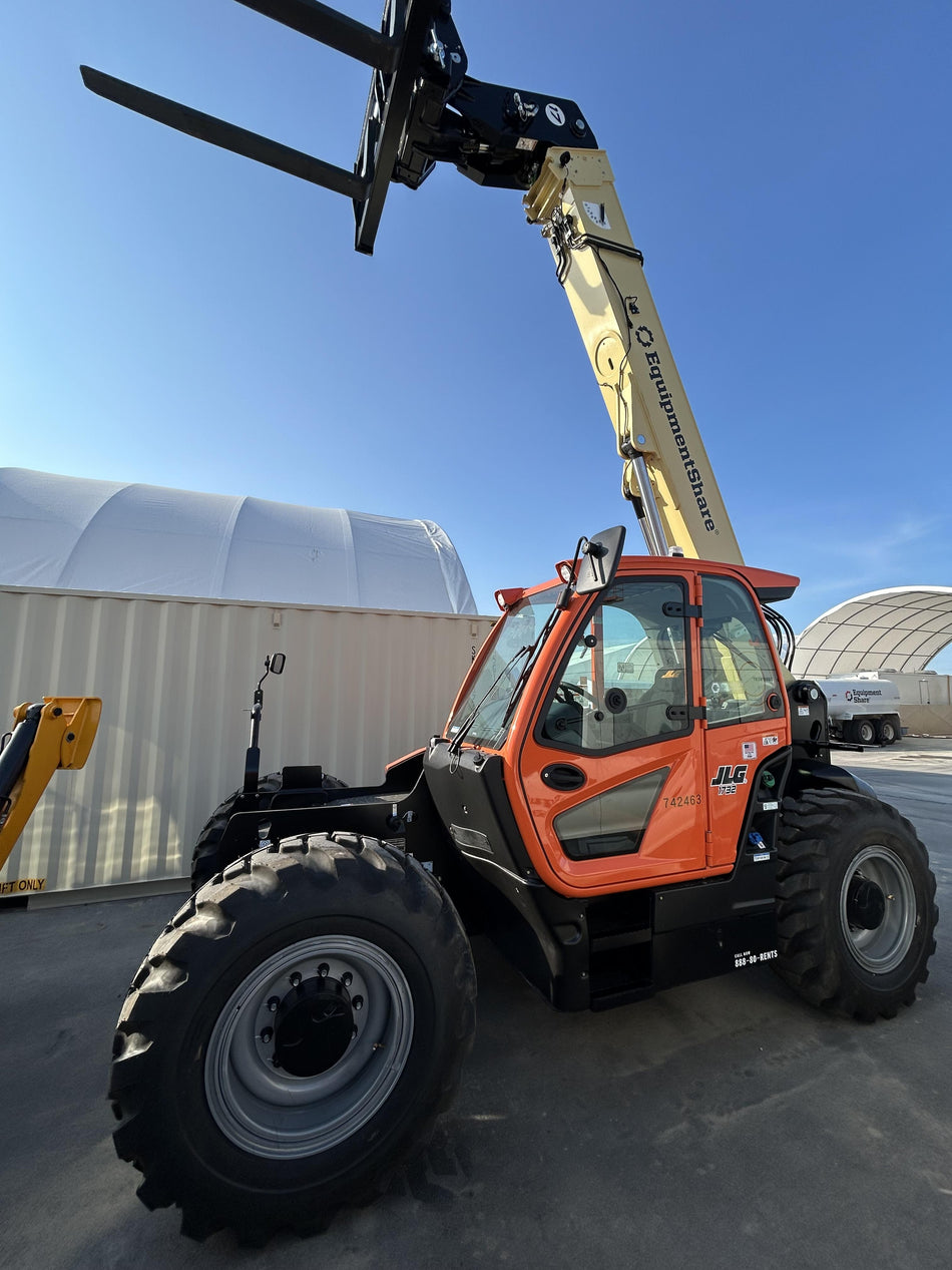 2026 JLG 1732