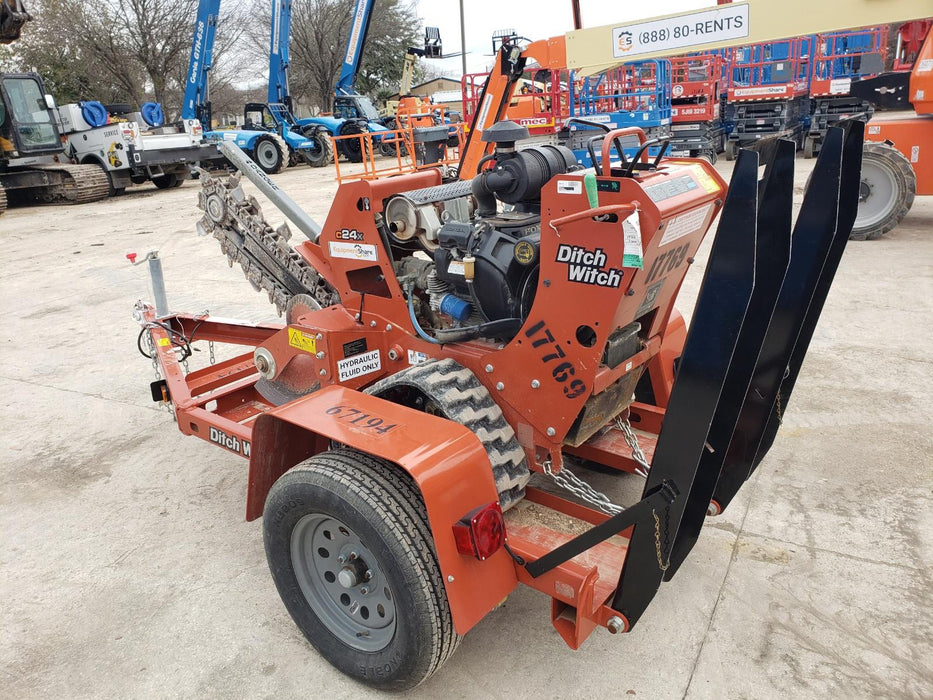 2020 DITCH WITCH S3C