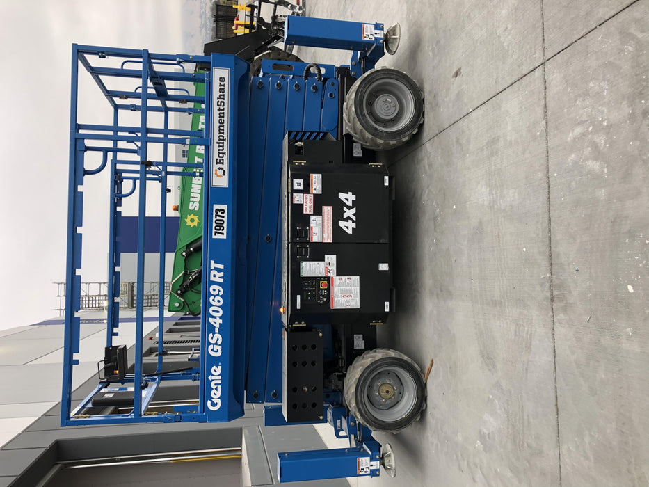 2020 GENIE GS-4069 RT