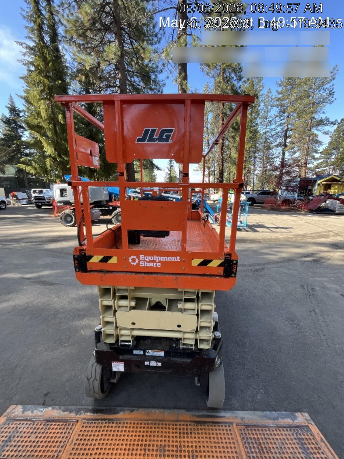 2025 JLG ES3246