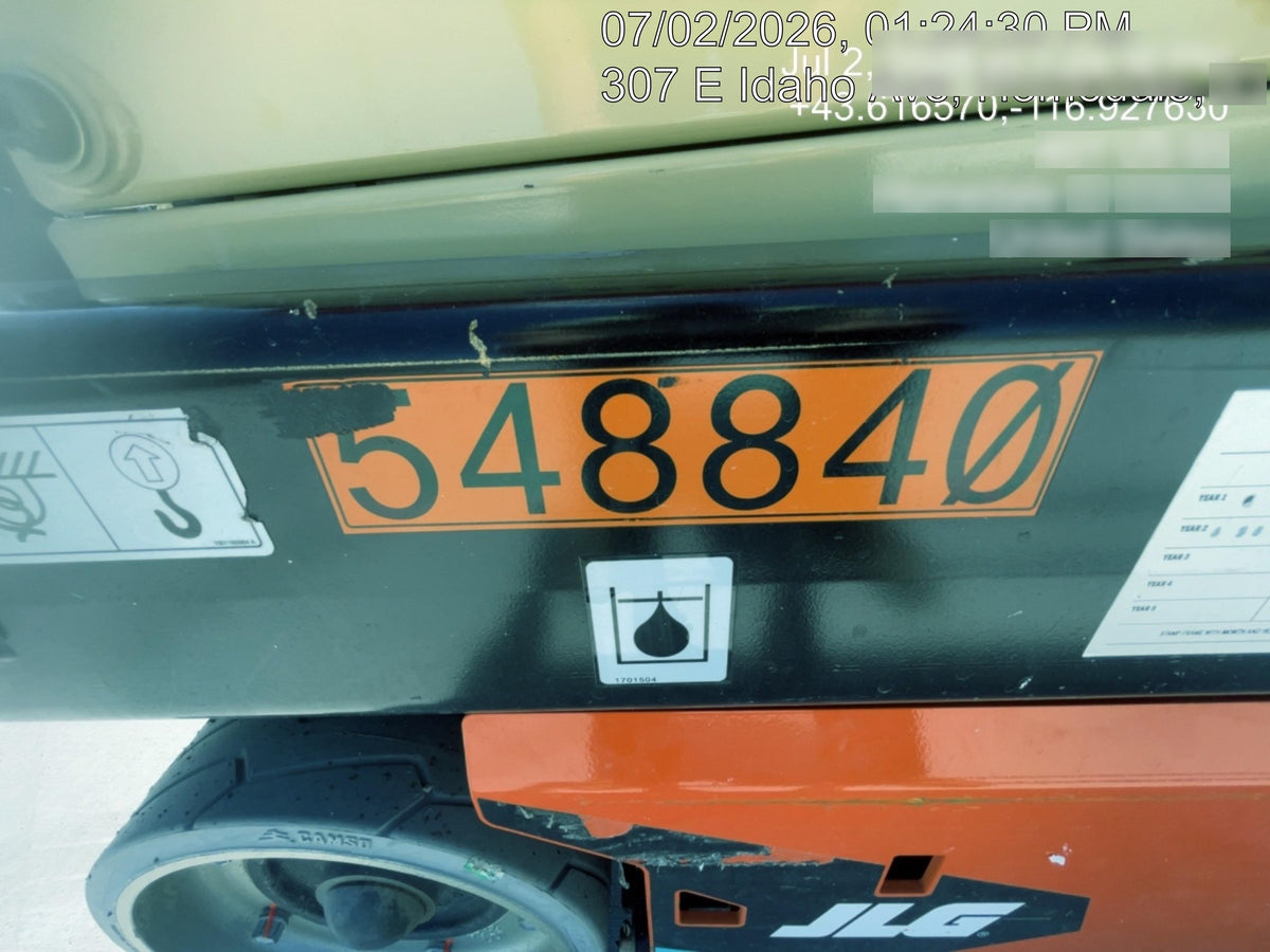 2025 JLG ES1932