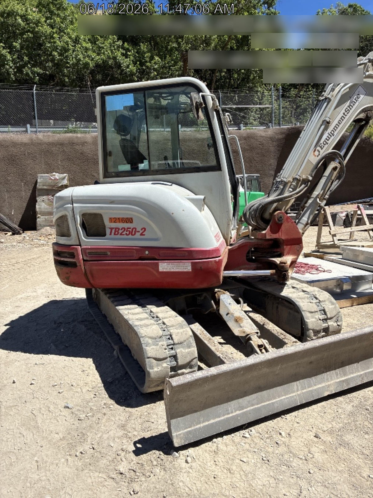 2020 TAKEUCHI TB250-2C