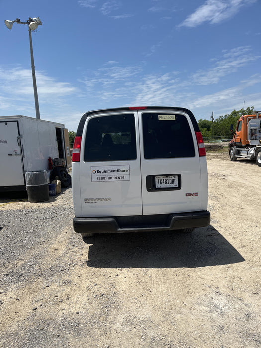 2022 GMC Savana 3500