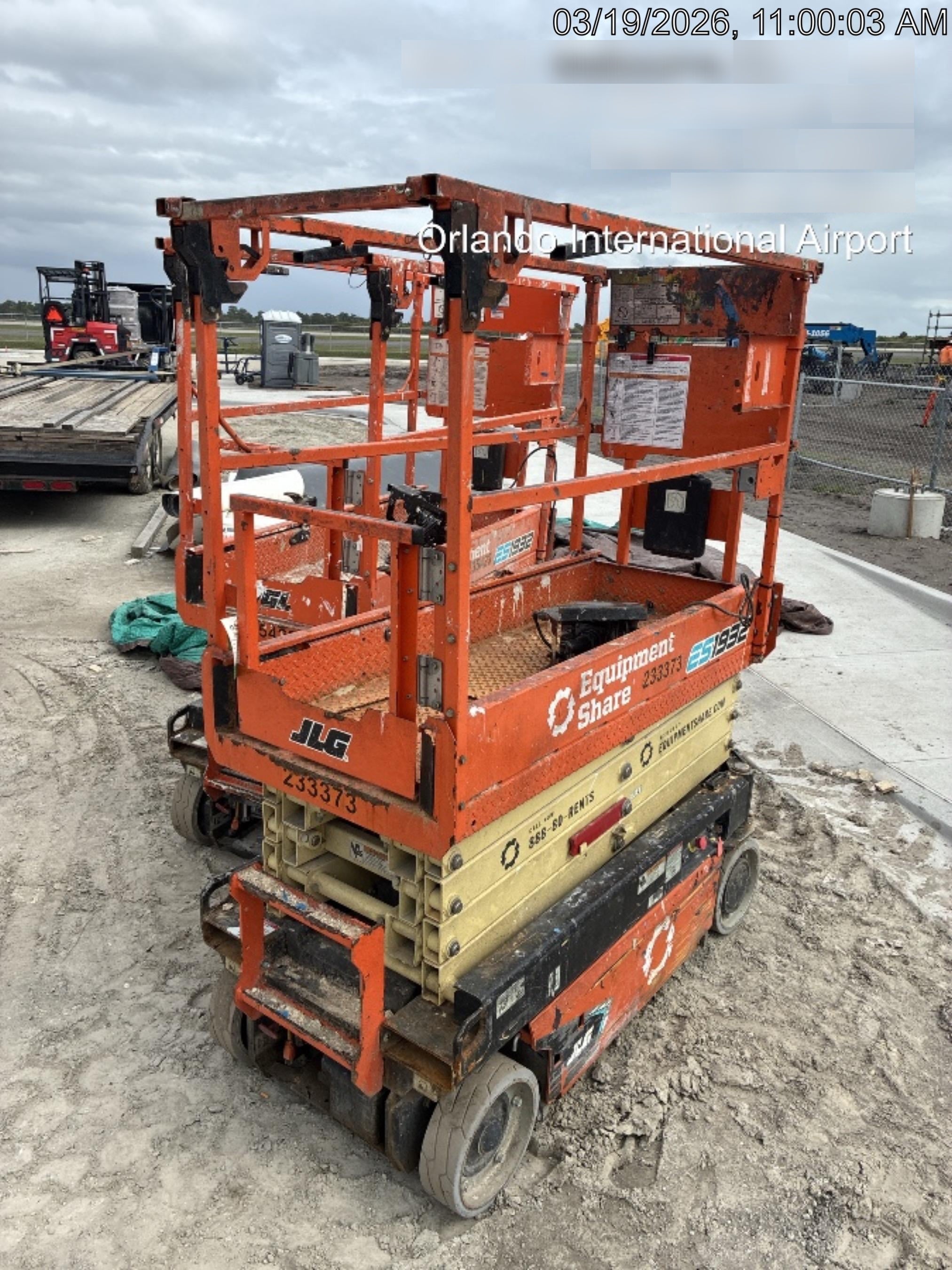 2022 JLG ES1932
