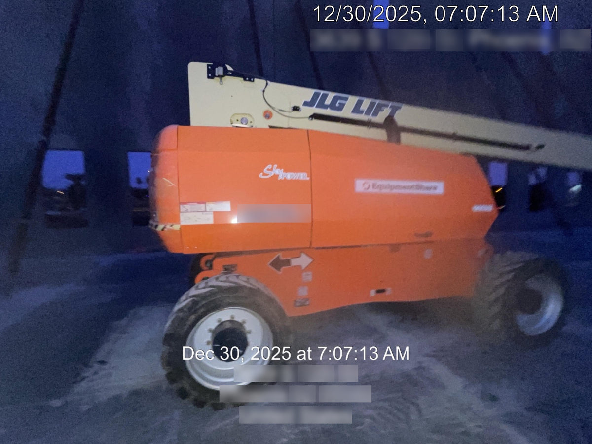 2022 JLG 860SJ