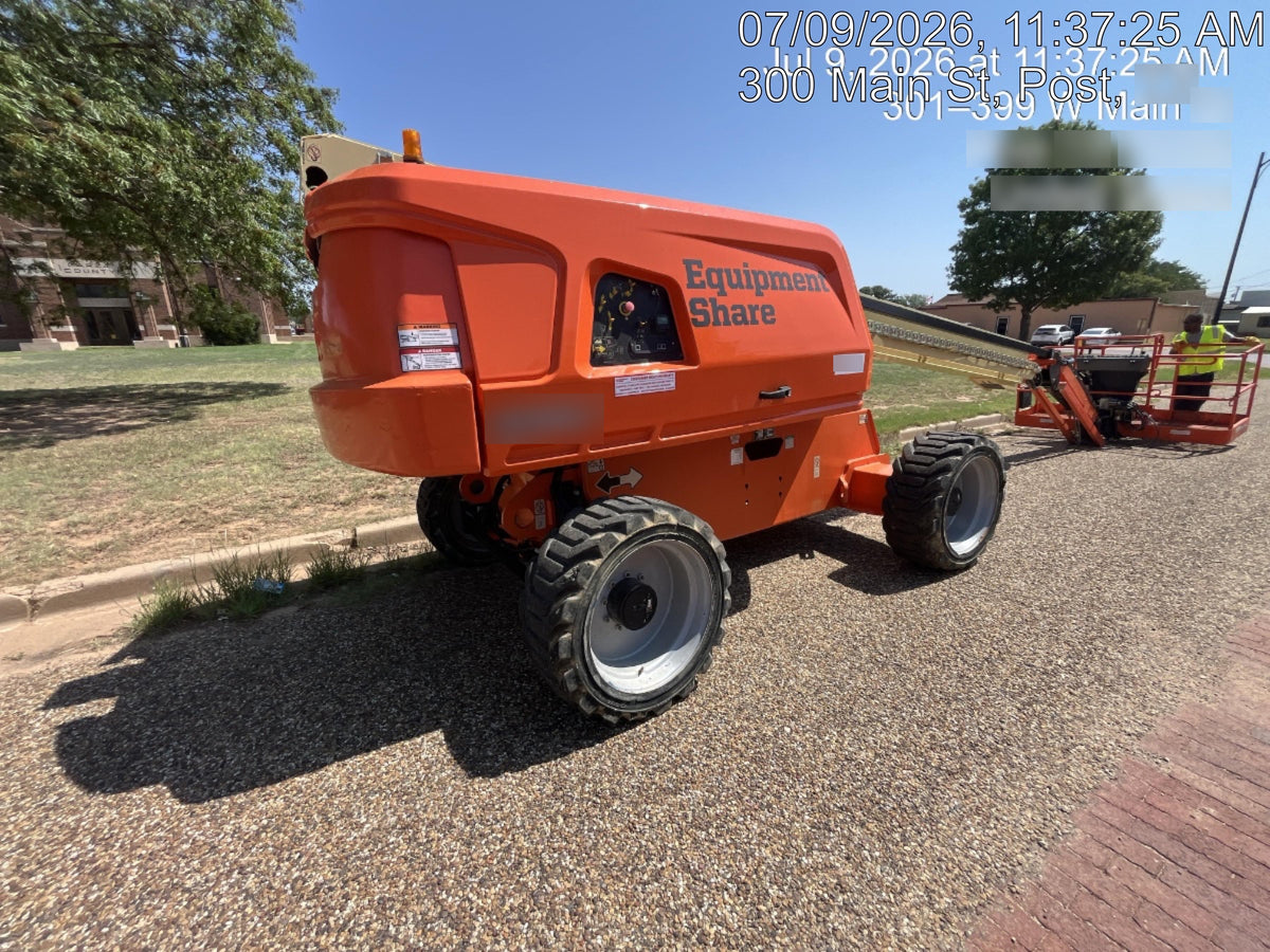 2019 JLG 660SJ