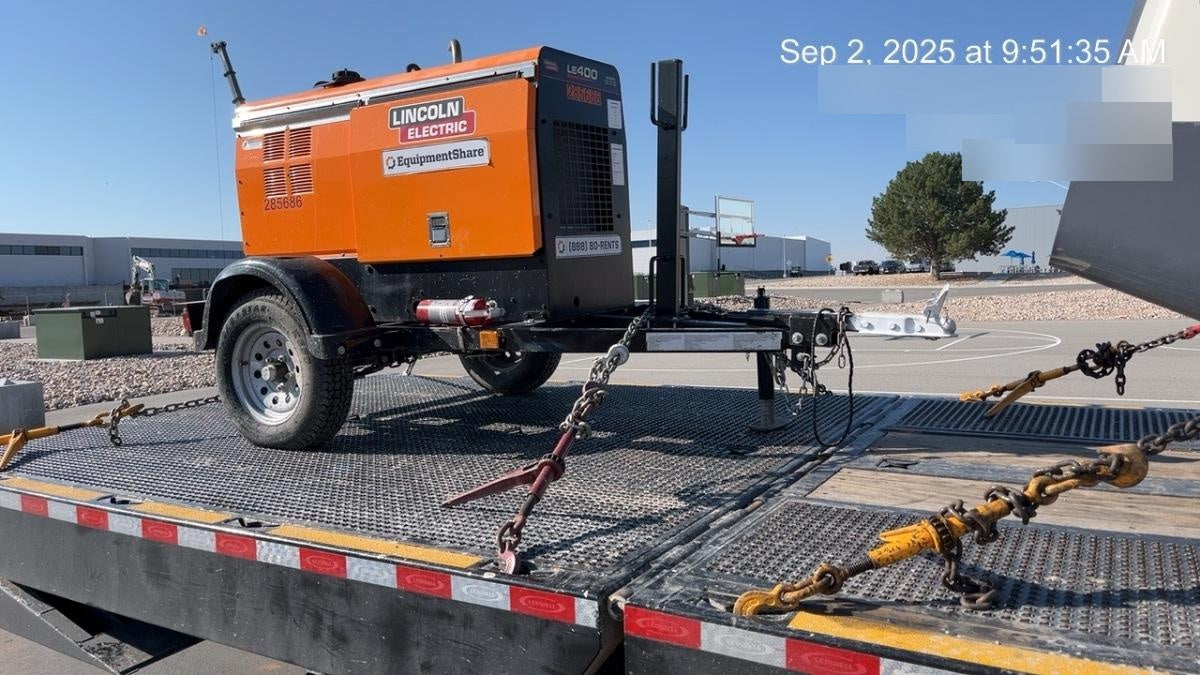 2022 Lincoln Electric LE400 Kubota V1505, Trlr, Cable Rack, Light Kit, ES Decals, T3