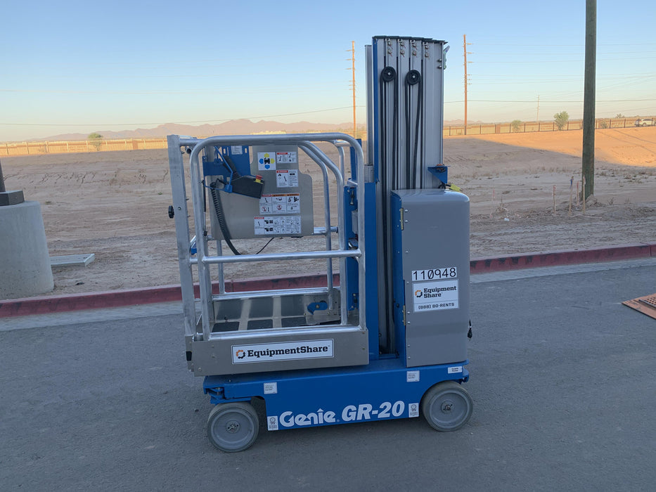 2020 GENIE GR-20
