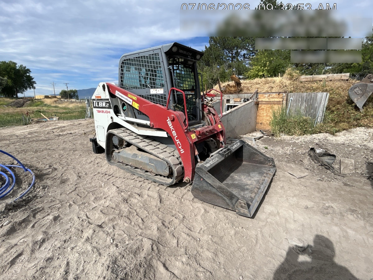 2023 TAKEUCHI TL8R2-CR