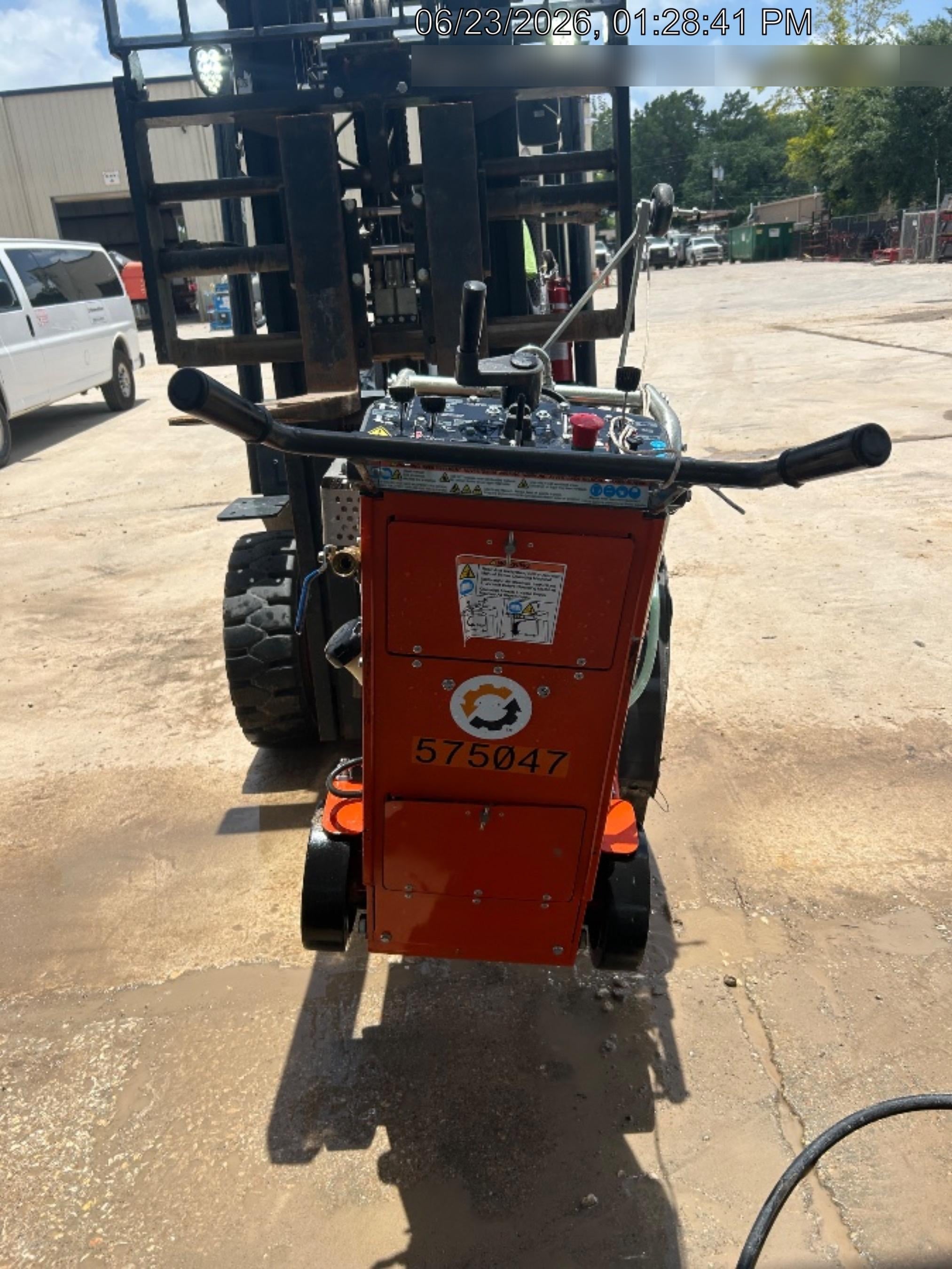 2025 HUSQVARNA FS520
