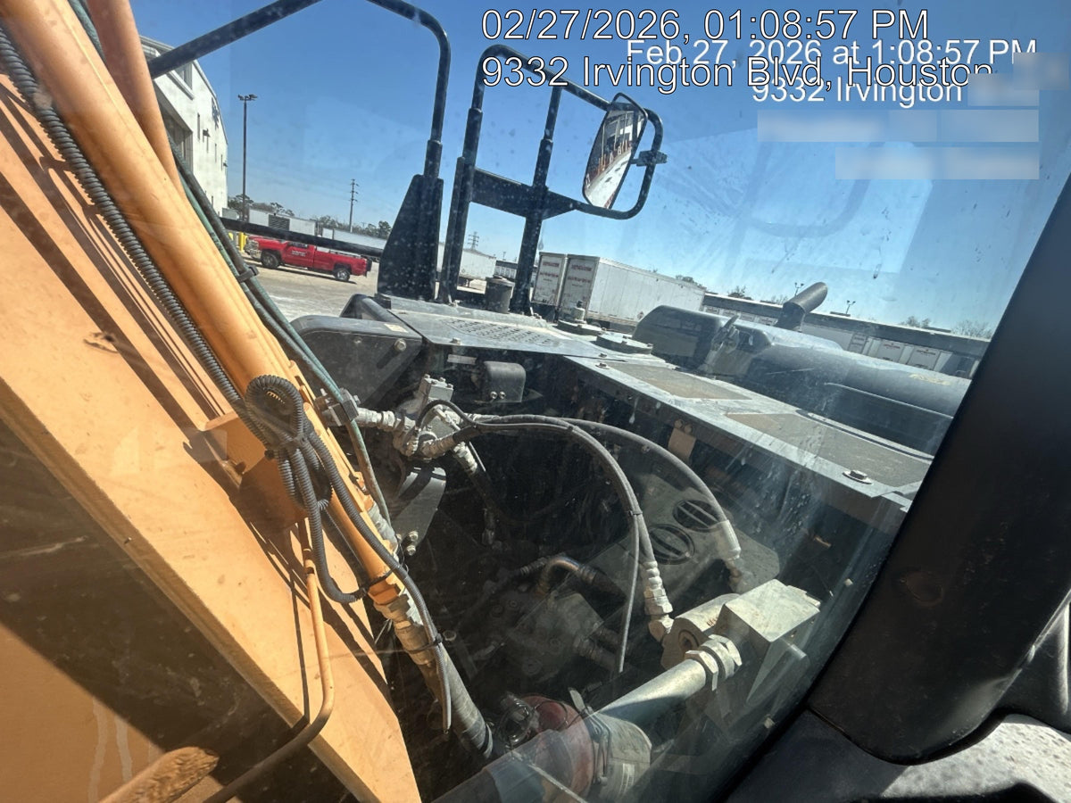 2021 CASE CX210D