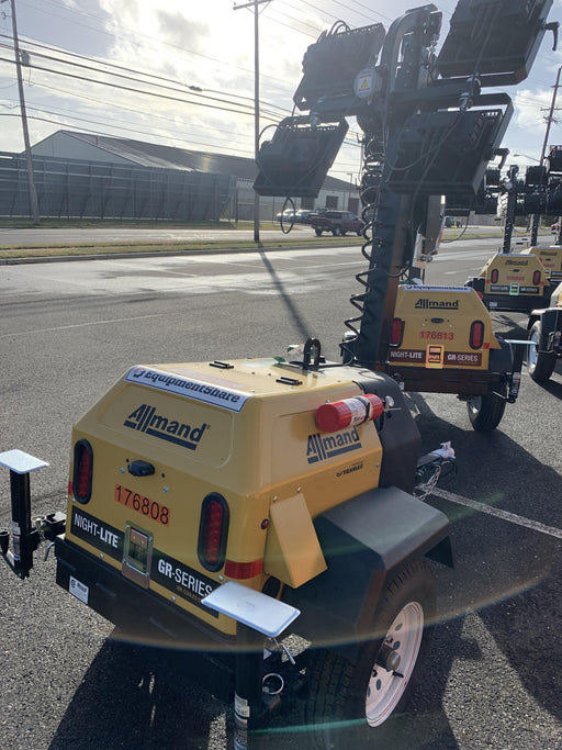 Allmand NLV3GR (4) LED Light Fixture 350W, 23' Vertical Mast, 3kW Prime, Towable, Deep Sea L401, Leveling Jacks, Yanmar T4F 5.8hp