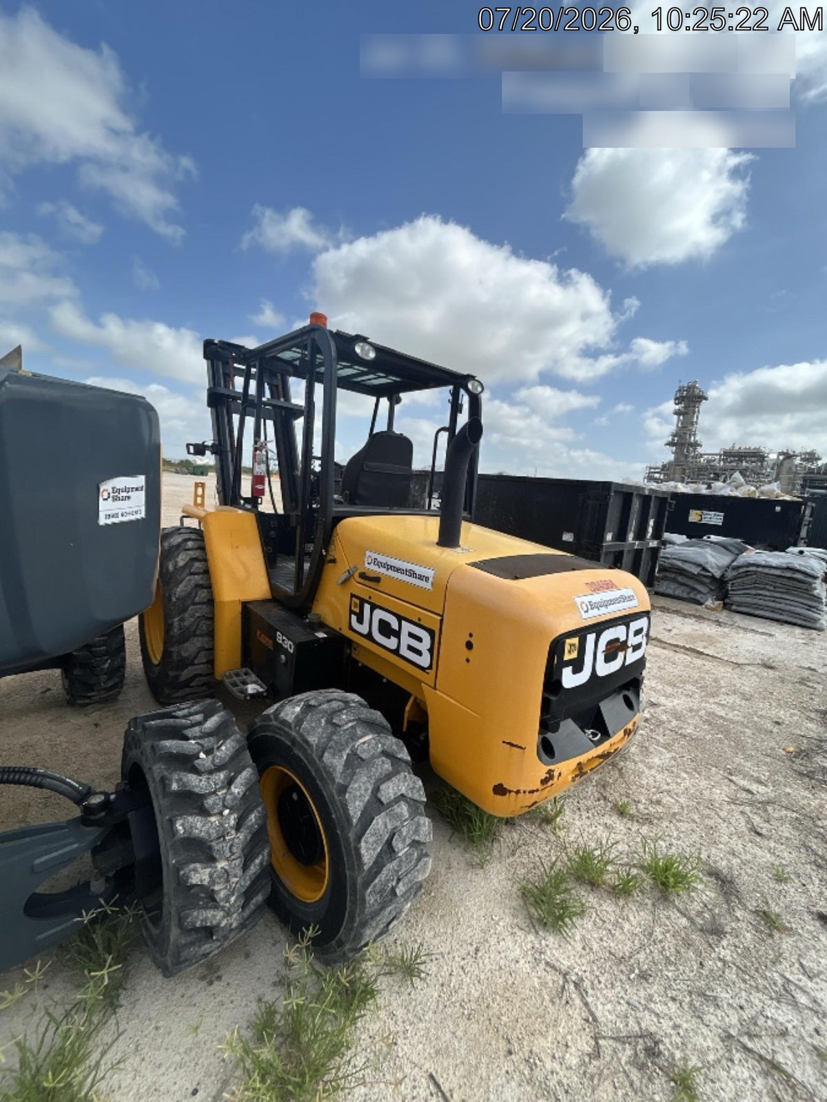2023 JCB 930-4