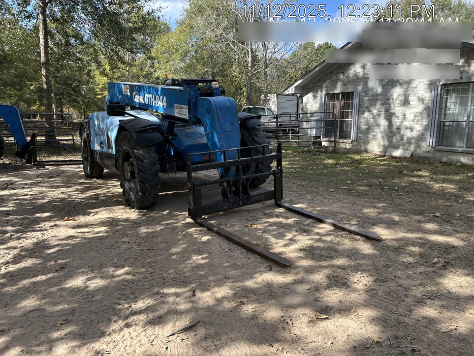 2018 Genie GTH-844 Genie GTH-844, Solid Tires, 60" carriage/forks, Open ROPS, Work Lights