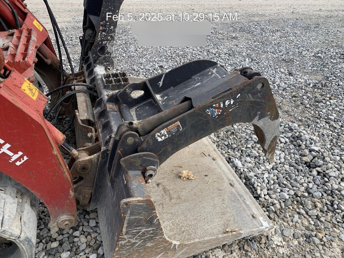 2018 PALADIN 76" Scrap Grapple Bucket - Paladin