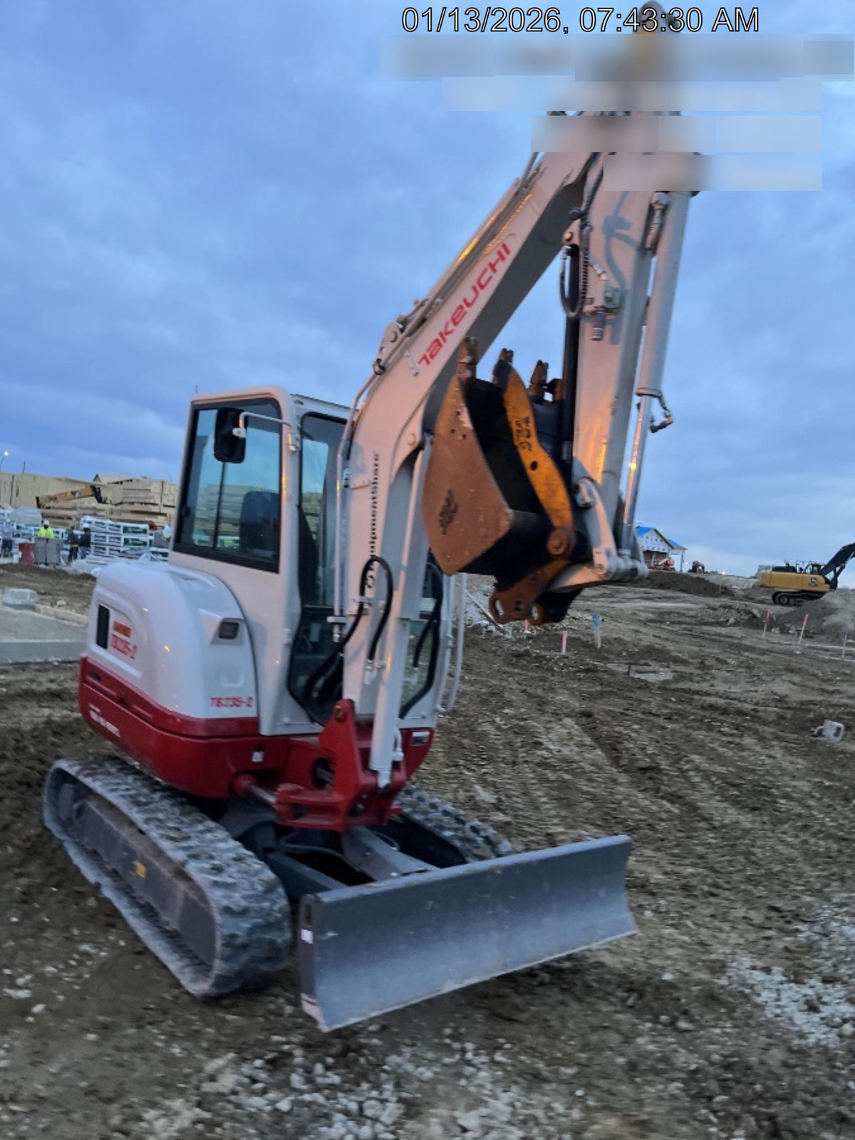 2025 TAKEUCHI TB235-2CR