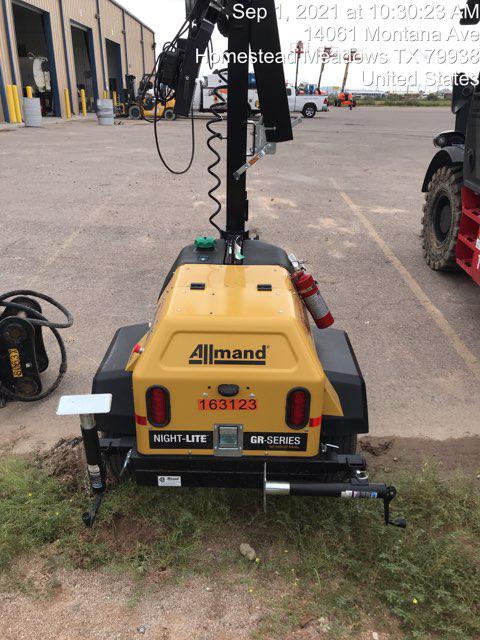 2021 Allmand NLV3GR (4) LED Light Fixture 350W, 23' Vertical Mast, 3kW Prime, Towable, Deep Sea L401, Leveling Jacks, Yanmar T4F 5.8hp