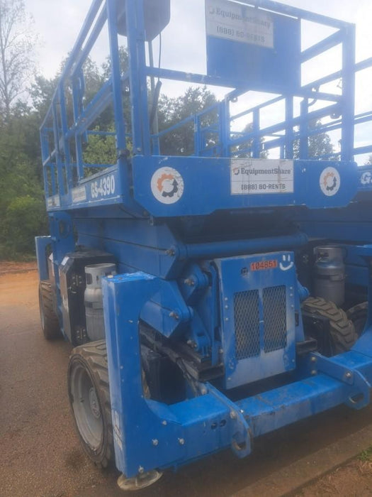 2020 GENIE GS-4390 RT