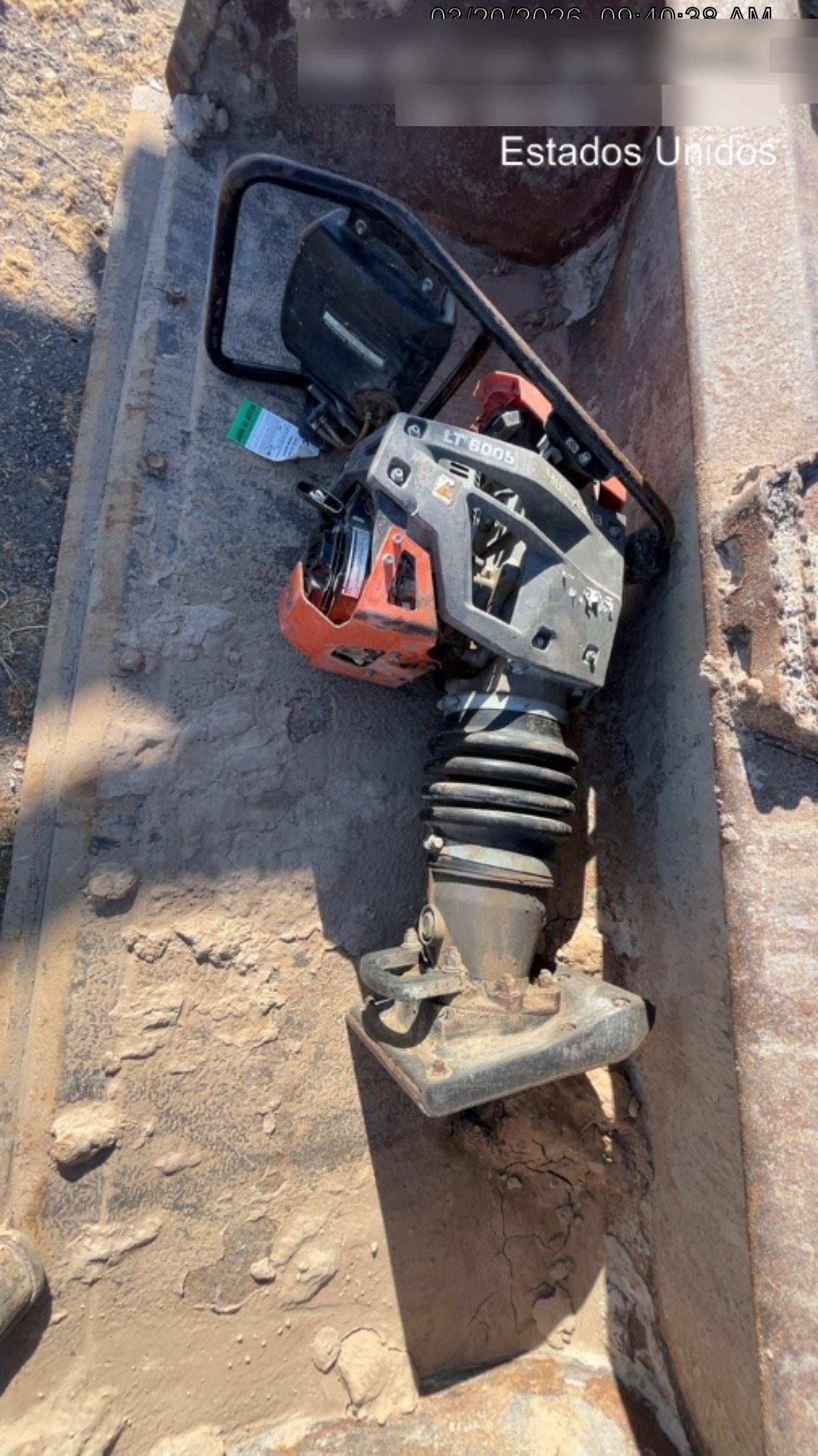 2024 HUSQVARNA LT6005