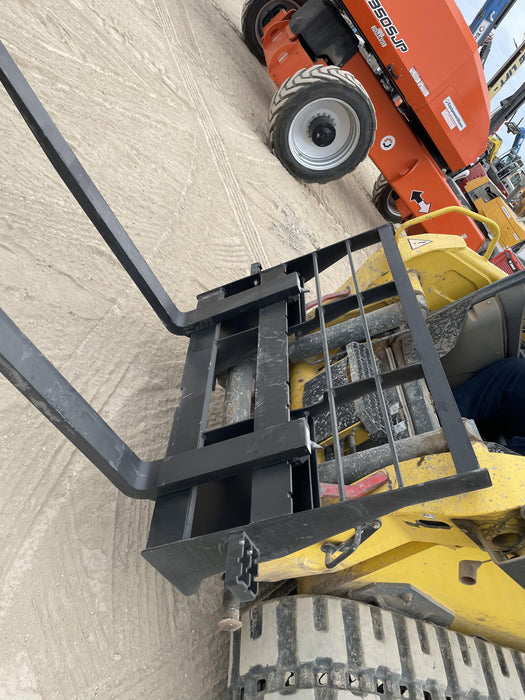 2023 ARROW MATERIAL HANDLING 48" Pallet Forks - Arrow