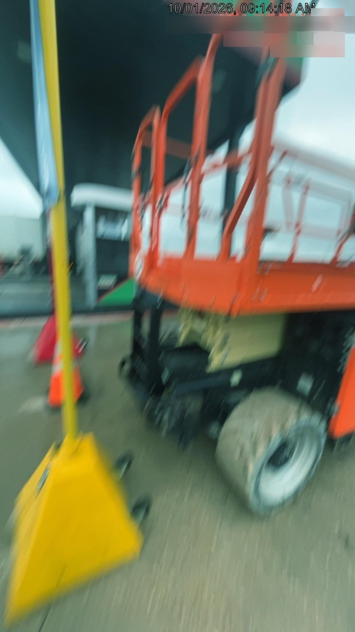 2022 JLG RT2669