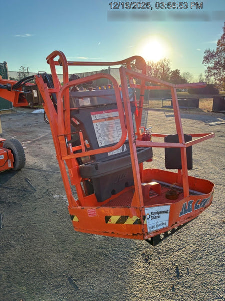 2022 JLG E300AJP