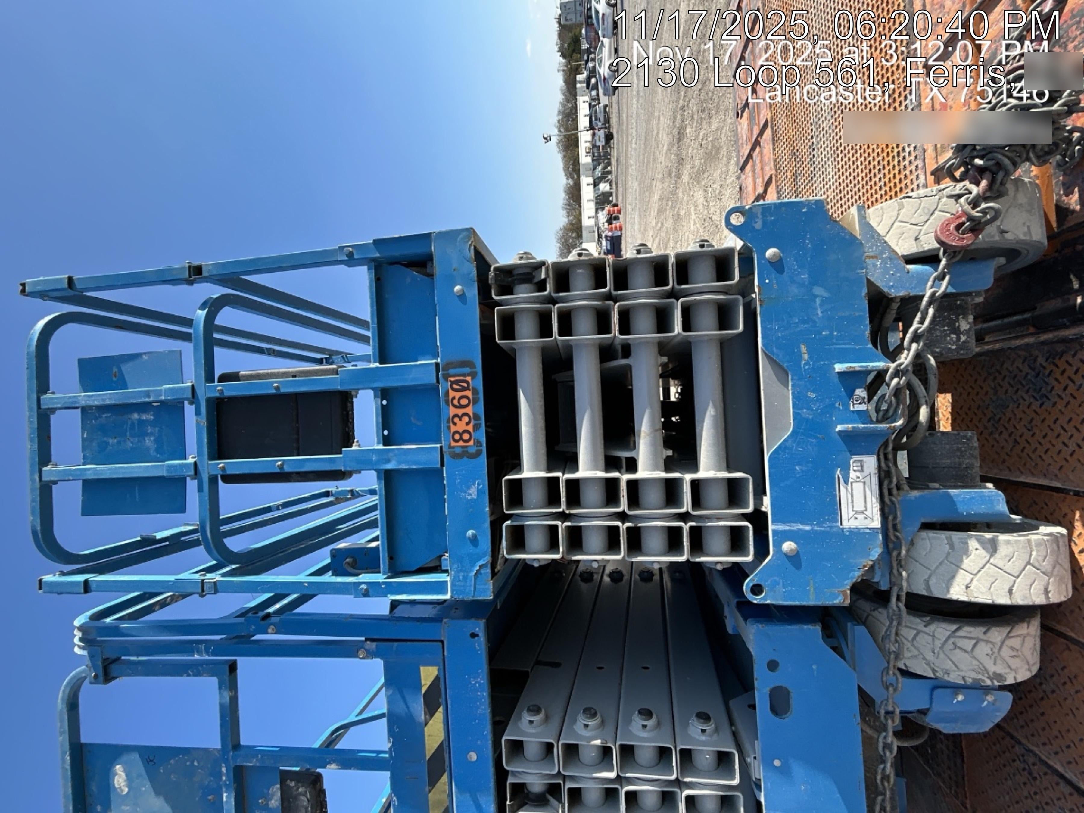 2018 Genie GS-3232 Genie GS3232 Lift w/Folding Rails and Swing Gate