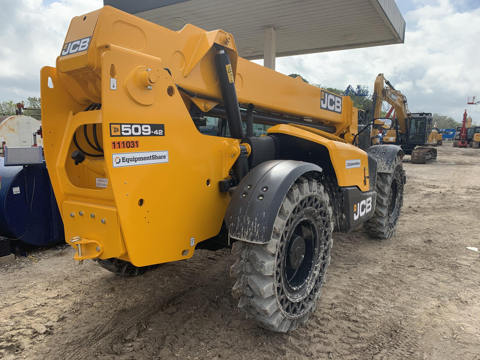 2020 JCB 509-42 Cab/Heat/Air, Solid Tires, Work Lights, Beacon, Aux Hydraulics, Back up Alarm, Lifting Eye, ES Decals