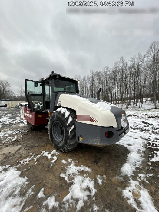 2022 DYNAPAC CA2500PD