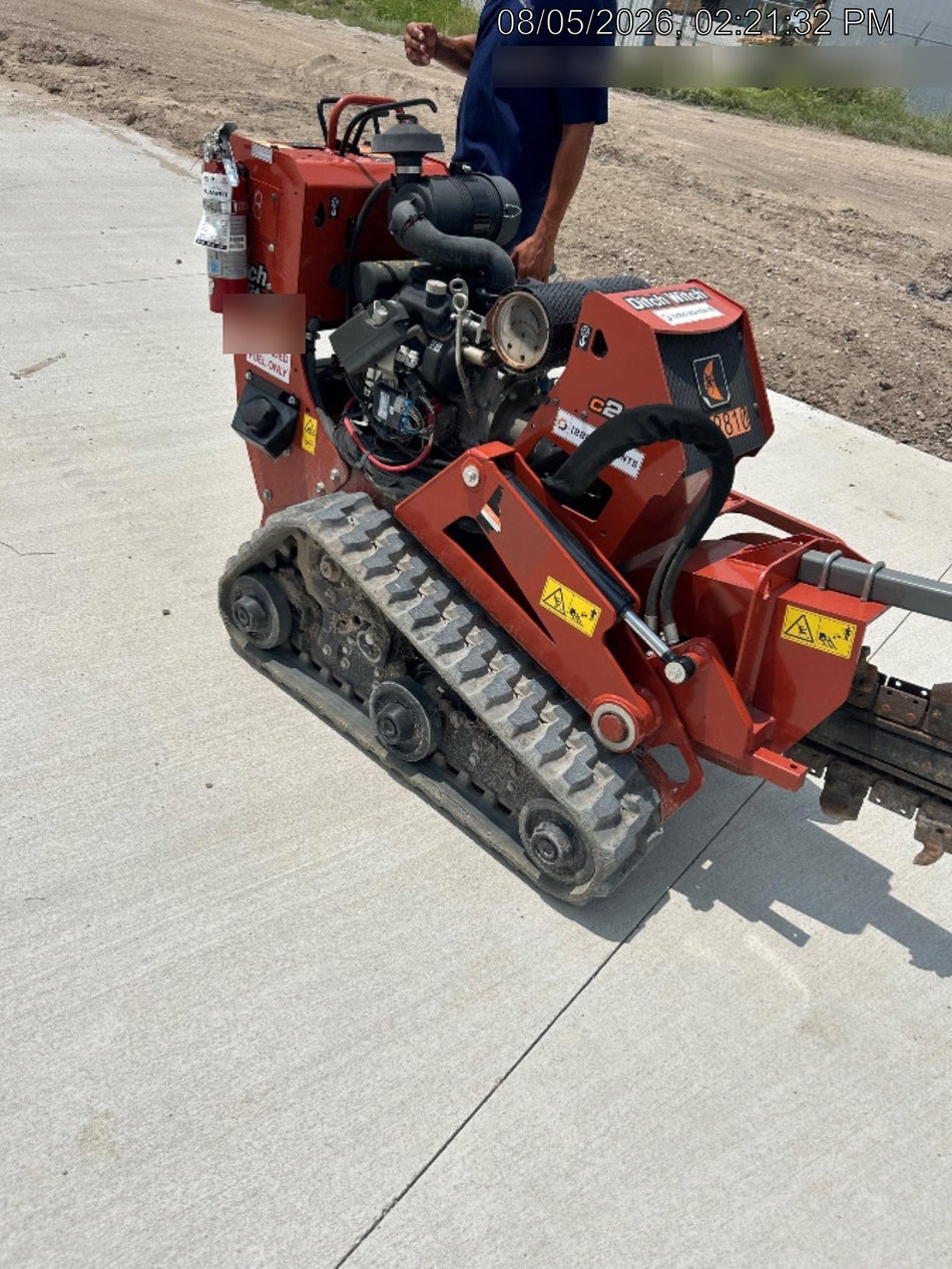2023 DITCH WITCH C24XA