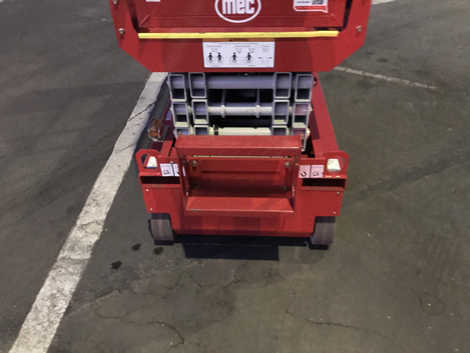 2020 MEC 1330SE Solid NM Tires, Steel Swing out Doors, LCS, Beacon, 900W Inverter