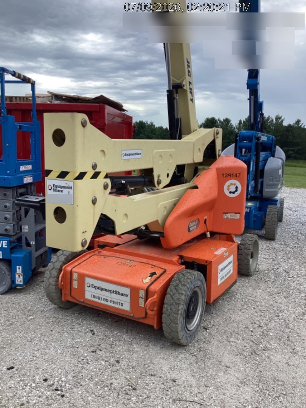 2021 JLG E400AJP Narrow