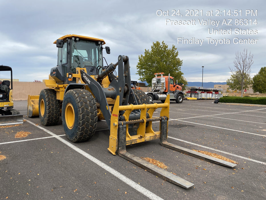 2020 JOHN DEERE 60" Wheel Loader Forks - John Deere
