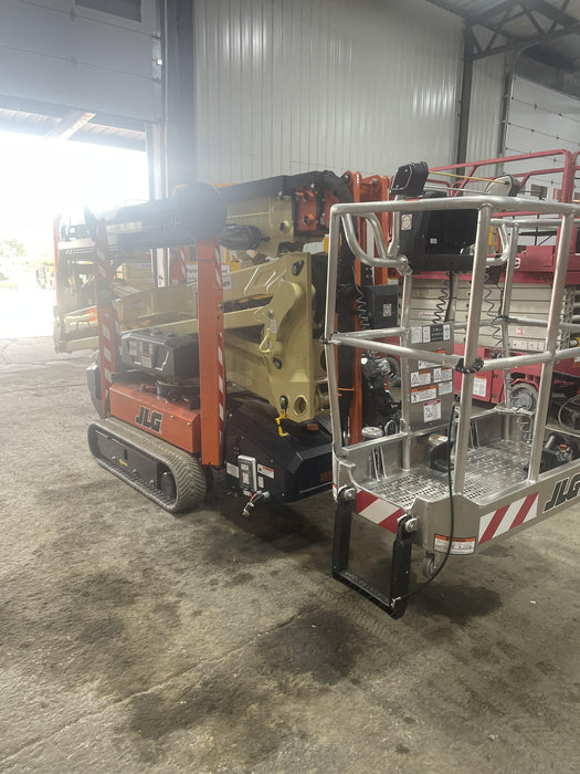 2025 JLG X600AJ