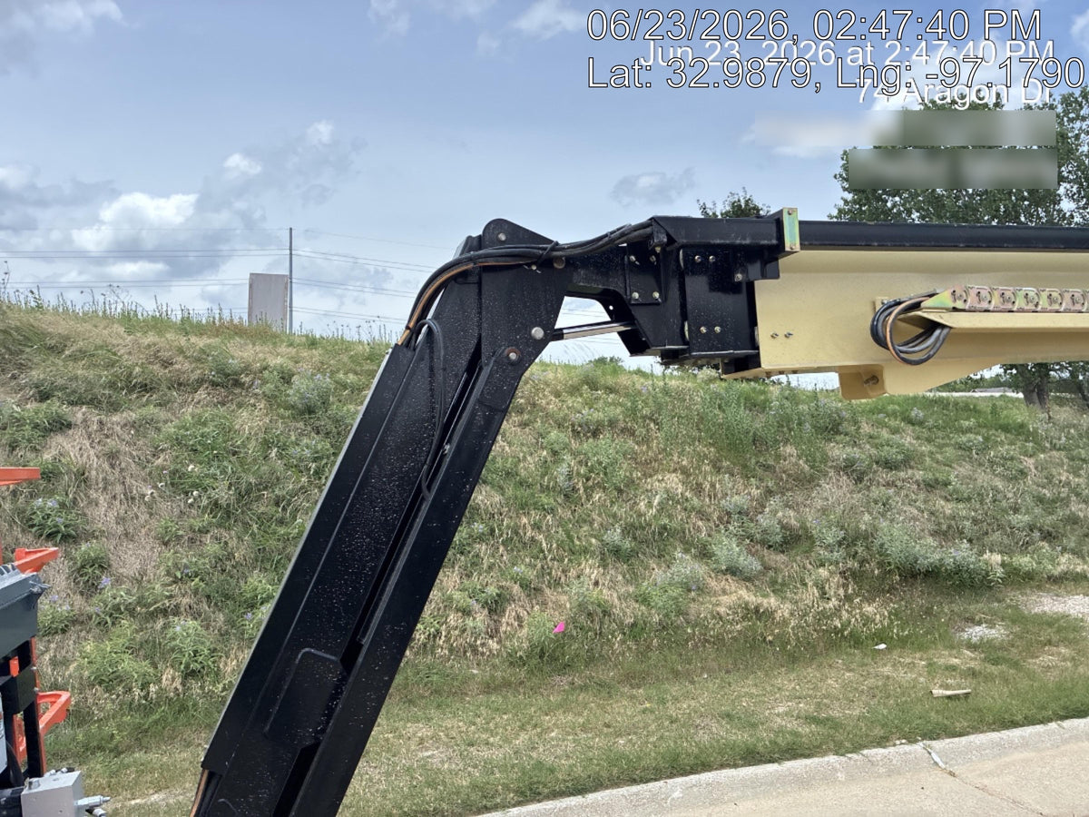 2025 JLG 860SJ